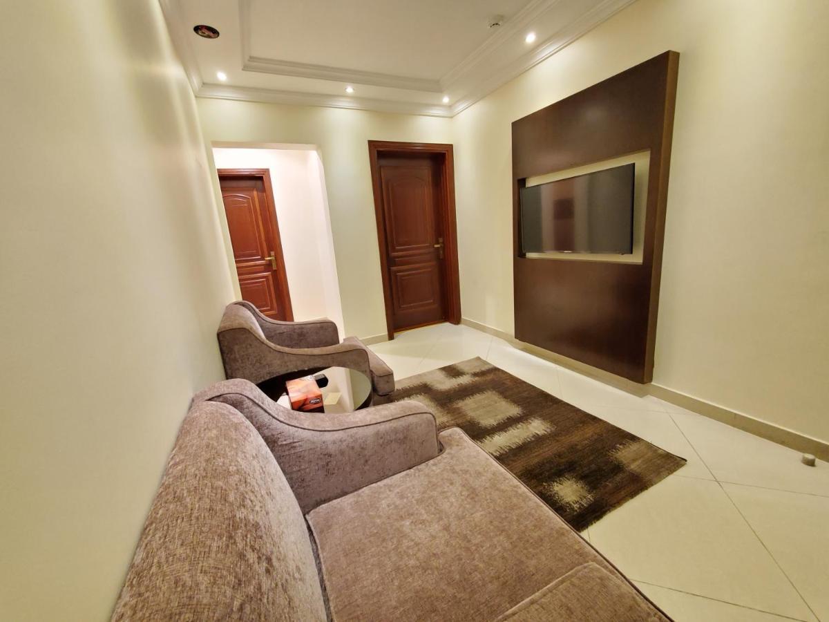 Quiet Dreams - Serviced Apartments Quarysh Branch Джеда Екстериор снимка
