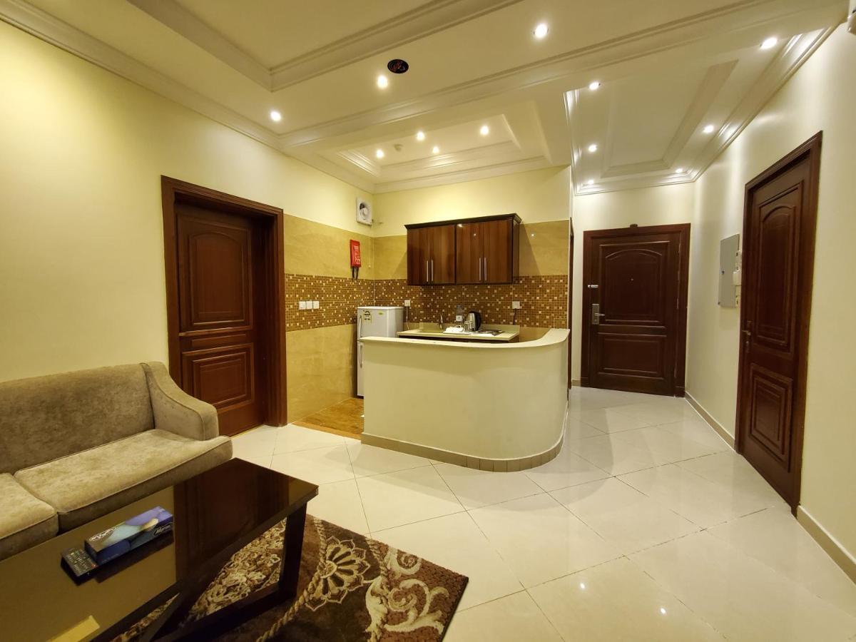 Quiet Dreams - Serviced Apartments Quarysh Branch Джеда Екстериор снимка
